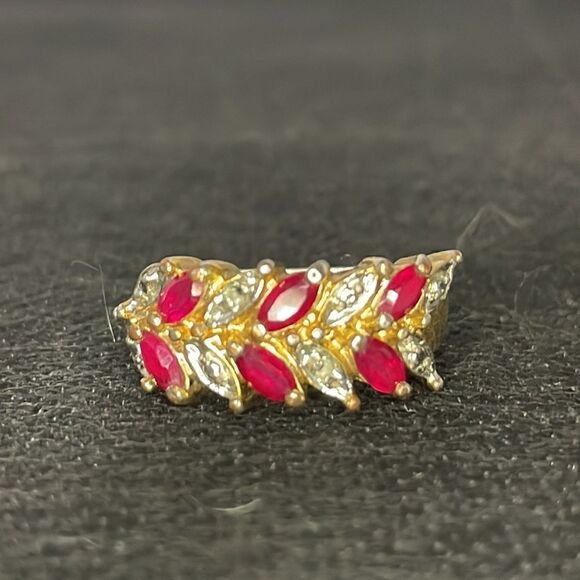 Large ring with two row of red and white gems - Picture 2 of 7